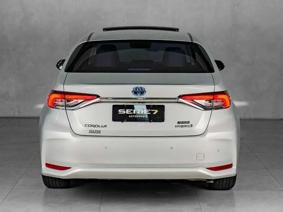 TOYOTA-COROLLA-2021