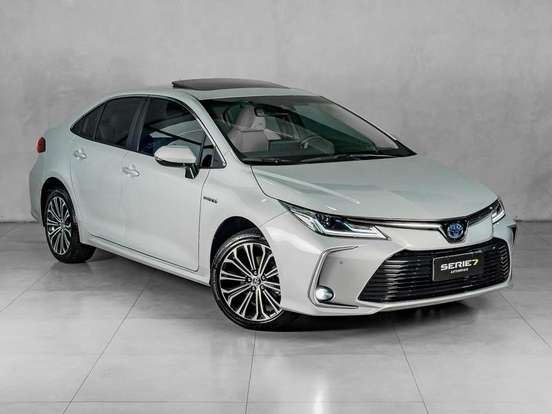 TOYOTA-COROLLA-2021