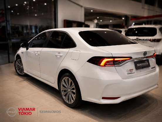 TOYOTA-COROLLA-2019