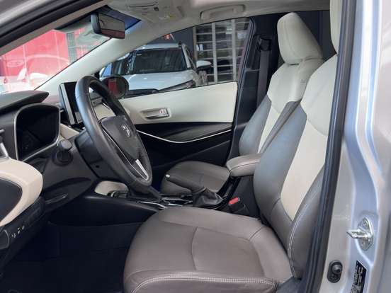 TOYOTA-COROLLA-2023