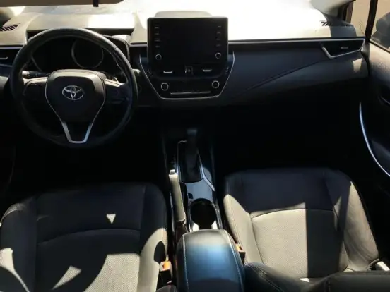 TOYOTA-COROLLA-2021