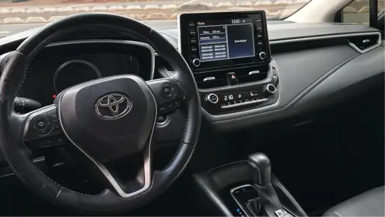 TOYOTA-COROLLA-2020