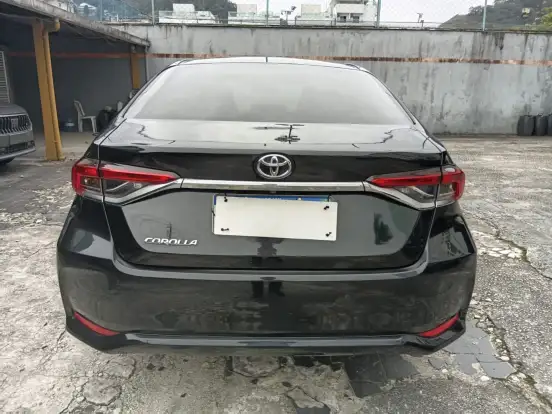 TOYOTA-COROLLA-2024