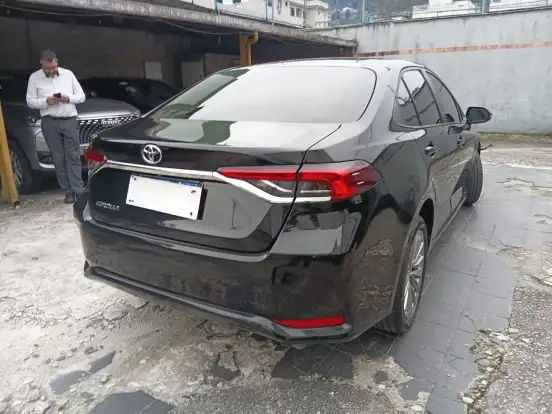 TOYOTA-COROLLA-2024