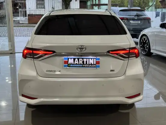 TOYOTA-COROLLA-2024