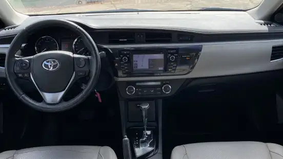 TOYOTA-COROLLA-2016