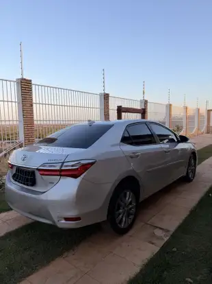 TOYOTA-COROLLA-2018