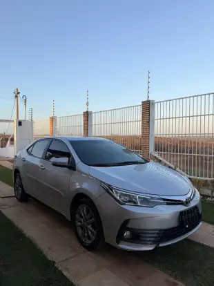 TOYOTA-COROLLA-2018