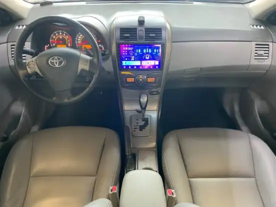 TOYOTA-COROLLA-2010