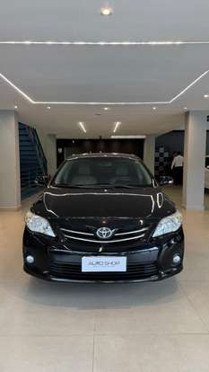 TOYOTA-COROLLA-2011