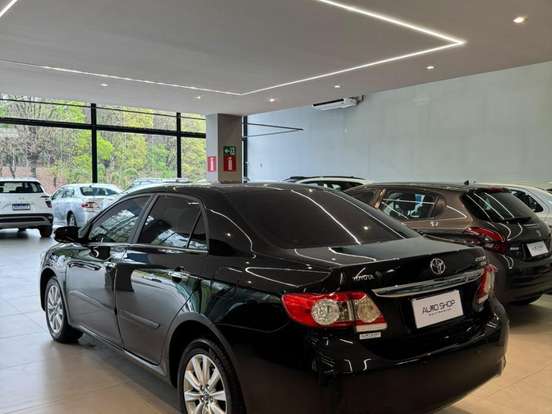 TOYOTA-COROLLA-2.0 ALTIS 16V FLEX 4P AUTOMÁTICO TOYOTA-COROLLA-2011