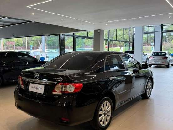 TOYOTA-COROLLA-2.0 ALTIS 16V FLEX 4P AUTOMÁTICO TOYOTA-COROLLA-2011
