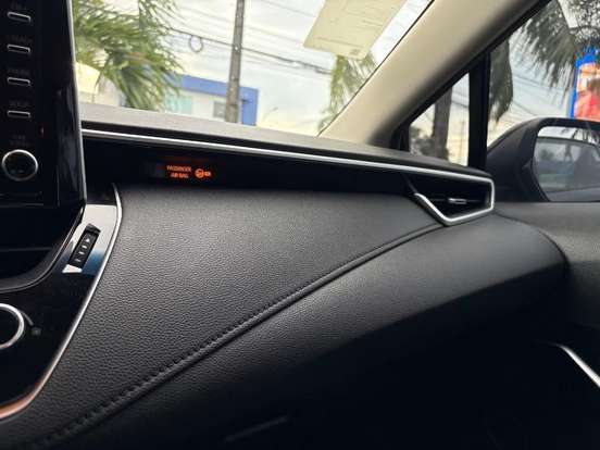 TOYOTA-COROLLA-2023