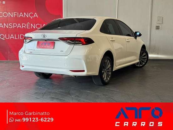 TOYOTA-COROLLA-2021