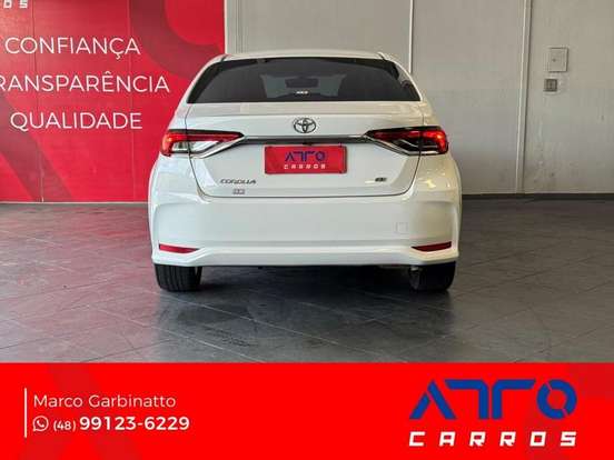 TOYOTA-COROLLA-2021