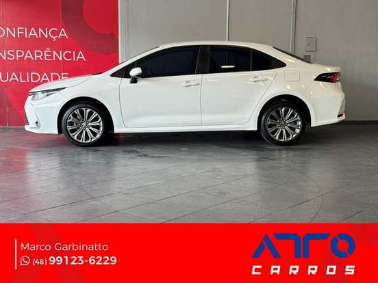 TOYOTA-COROLLA-2021