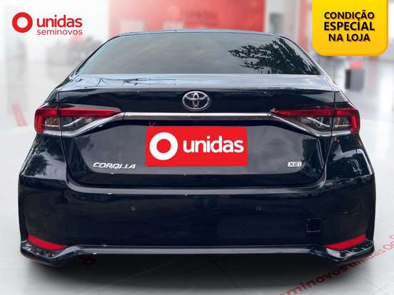 TOYOTA-COROLLA-2023