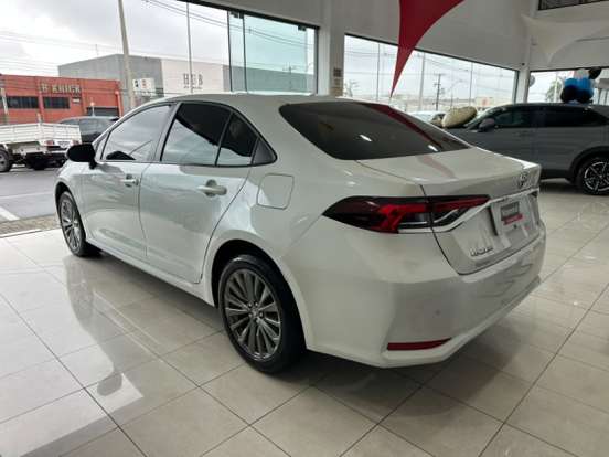 TOYOTA-COROLLA-2025