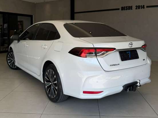 TOYOTA-COROLLA-2025