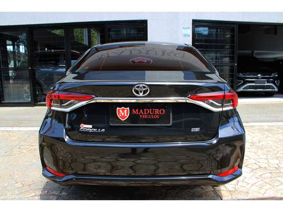 TOYOTA-COROLLA-2024