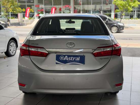 TOYOTA-COROLLA-2.0 XEI 16V FLEX 4P AUTOMÁTICO TOYOTA-COROLLA-2016