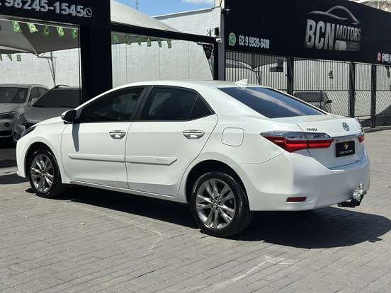 TOYOTA-COROLLA-2019