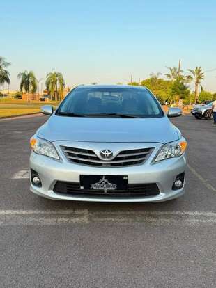 TOYOTA-COROLLA-2013