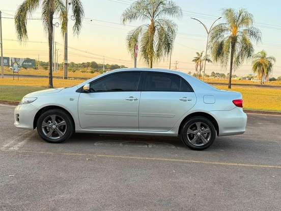 TOYOTA-COROLLA-2.0 XEI 16V FLEX 4P AUTOMÁTICO TOYOTA-COROLLA-2013
