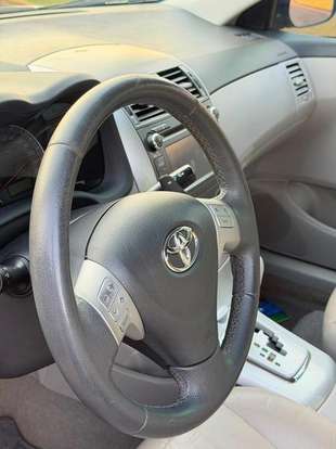 TOYOTA-COROLLA-2013