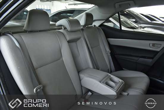 TOYOTA-COROLLA-2015