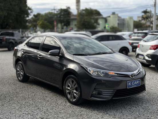 TOYOTA-COROLLA-2018