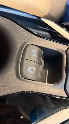 TOYOTA-COROLLA CROSS-2024