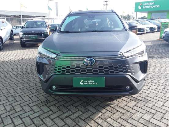 TOYOTA-COROLLA CROSS-2024