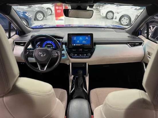 TOYOTA-COROLLA CROSS-2023