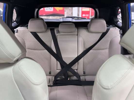 TOYOTA-COROLLA CROSS-2023
