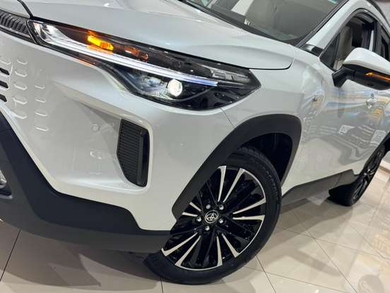 TOYOTA-COROLLA CROSS-2026