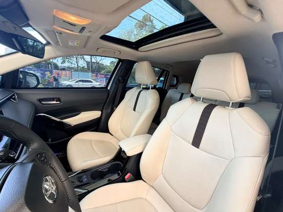 TOYOTA-COROLLA CROSS-2025