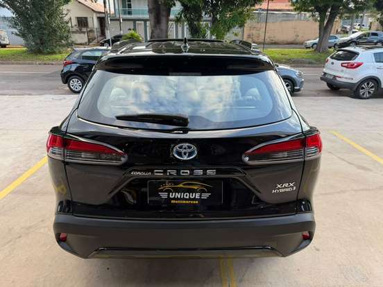 TOYOTA-COROLLA CROSS-2022
