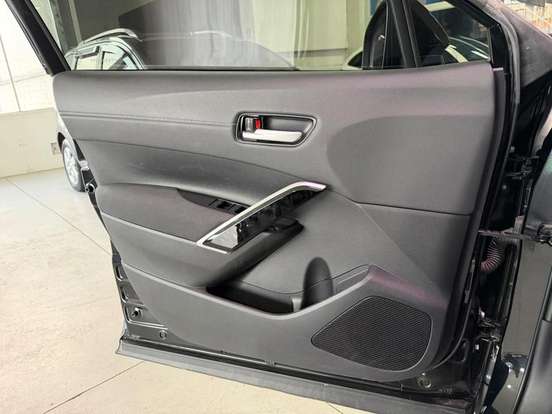 TOYOTA-COROLLA CROSS-2025