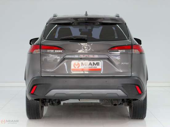 TOYOTA-COROLLA CROSS-2021
