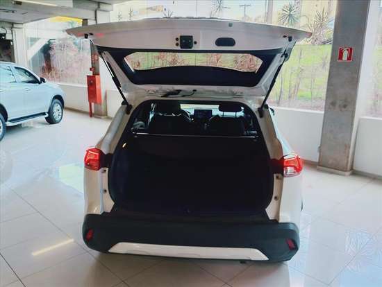 TOYOTA-COROLLA CROSS-2021