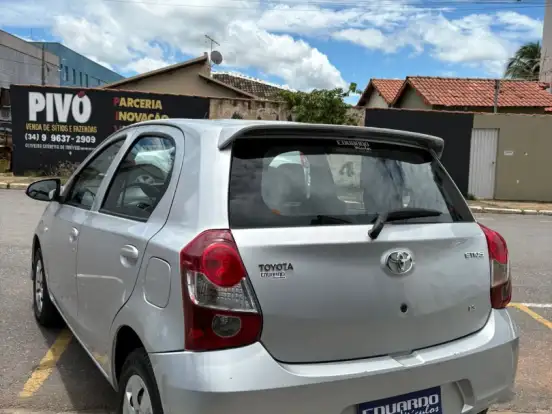 TOYOTA-ETIOS-1.3 X 16V FLEX 4P MANUAL TOYOTA-ETIOS-2019