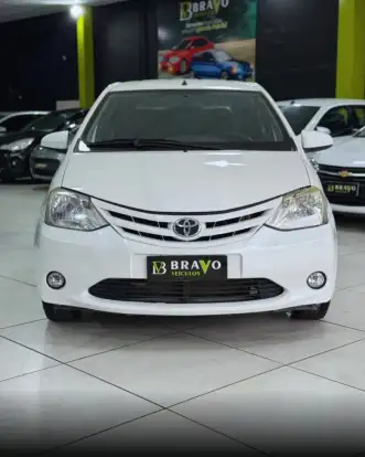 TOYOTA-ETIOS-2014