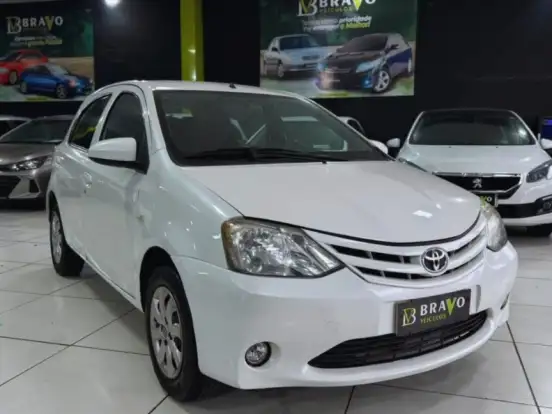 TOYOTA-ETIOS-1.3 X 16V FLEX 4P MANUAL TOYOTA-ETIOS-2014