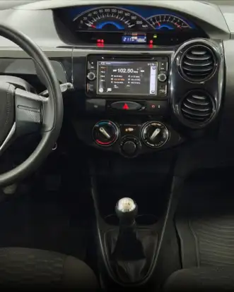 TOYOTA-ETIOS-2014