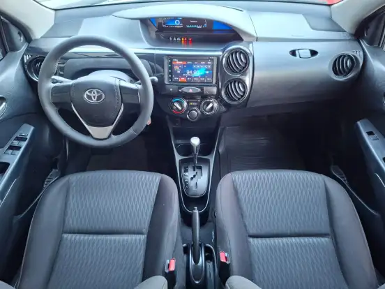 TOYOTA-ETIOS-1.5 X SEDAN 16V FLEX 4P AUTOMÁTICO TOYOTA-ETIOS-2018