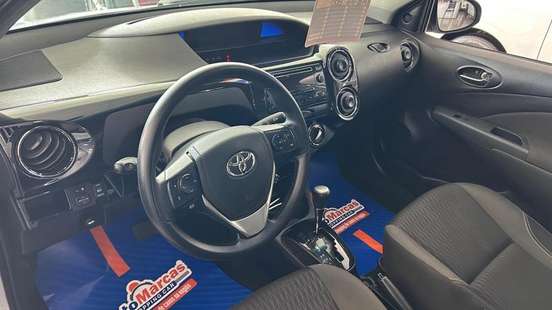 TOYOTA-ETIOS-1.3 X 16V FLEX 4P AUTOMÁTICO TOYOTA-ETIOS-2017