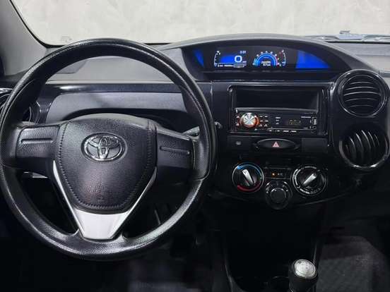 TOYOTA-ETIOS-1.3 X 16V FLEX 4P MANUAL TOYOTA-ETIOS-2017