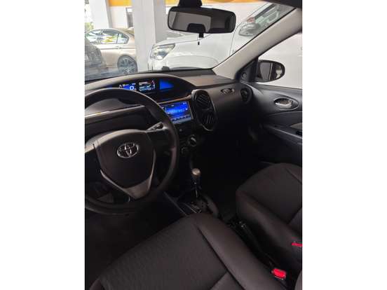 TOYOTA-ETIOS-1.5 X PLUS SEDAN 16V FLEX 4P AUTOMÁTICO TOYOTA-ETIOS-2019