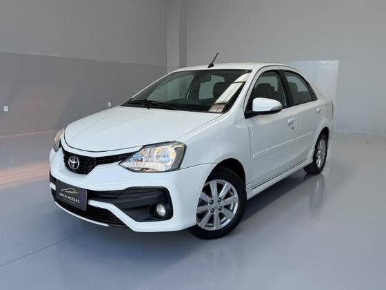 TOYOTA ETIOS 1.5 XLS SEDAN 16V FLEX 4P AUTOMÁTICO